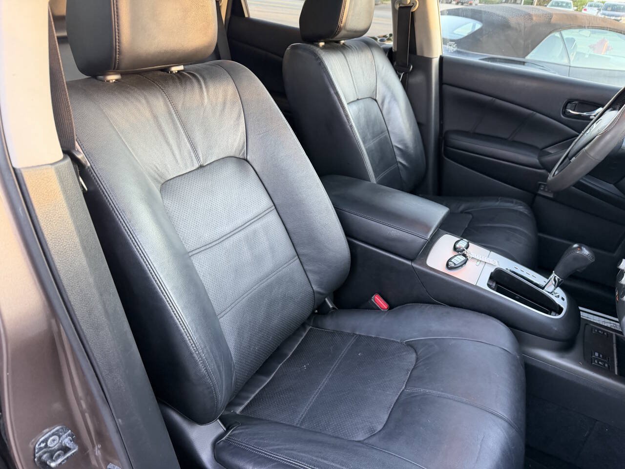 Used 2014 Nissan Murano SL w/ Navigation Package AWD/4WD image 15