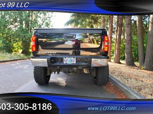 Used 2013 Chevrolet Silverado 2500 LT w/ Interior Plus Package AWD/4WD image 11