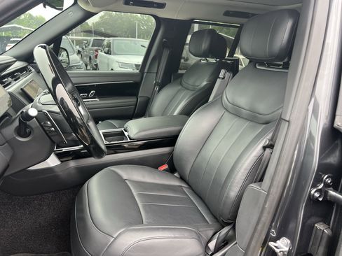 Used 2024 Land Rover Range Rover Autobiography AWD/4WD image 16