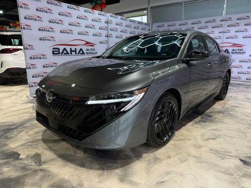 Used 2026 Nissan Sentra SR w/ Floor Mat Package FWD image 2