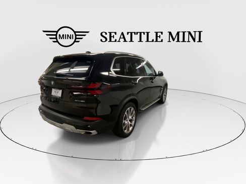 Used 2025 BMW X5 xDrive40i w/ Climate Comfort Package AWD/4WD image 11