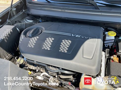 Used 2019 Jeep Cherokee Limited AWD/4WD image 33