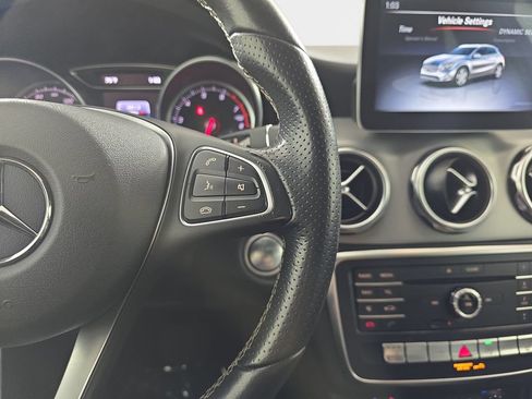 Used 2018 Mercedes-Benz GLA 250 image 21