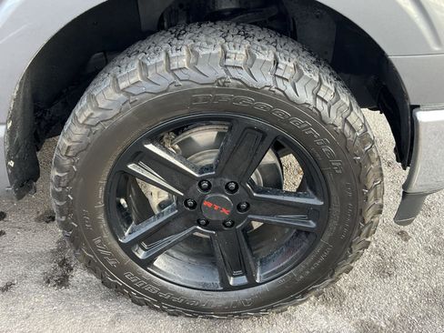 Used 2022 Ford F150 XLT w/ Equipment Group 301A Mid image 7