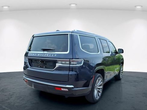 Used 2025 Jeep Grand Wagoneer 4WD image 9