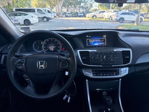 Used 2014 Honda Accord LX image 30