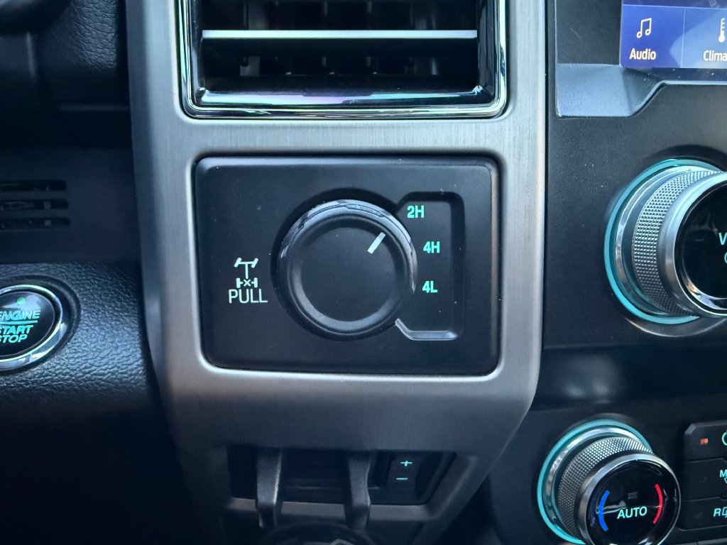 Used 2021 Ford F350 Platinum AWD/4WD image 35