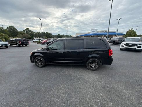 Used 2019 Dodge Grand Caravan GT FWD image 6