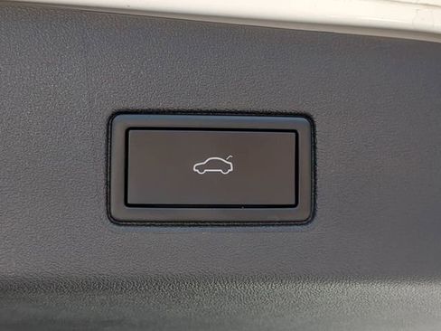 Certified 2023 Volkswagen ID.4 Pro S RWD image 10