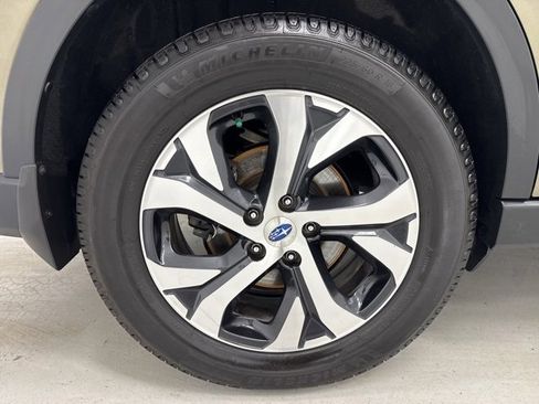 Used 2020 Subaru Outback Touring w/ Popular Package #2 image 33