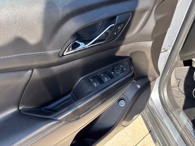 Used 2021 GMC Acadia SLT AWD/4WD image 24