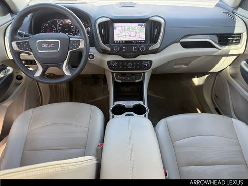 Used 2023 GMC Terrain Denali w/ Denali Premium Package image 28