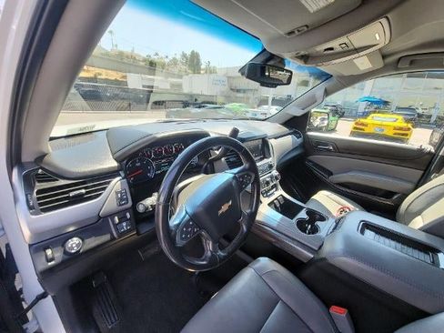 Used 2016 Chevrolet Tahoe LT w/ Luxury Package RWD image 10