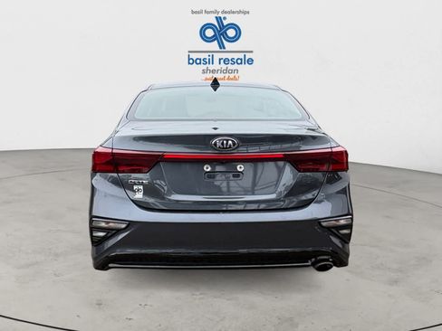 Used 2021 Kia Forte LXS FWD image 5