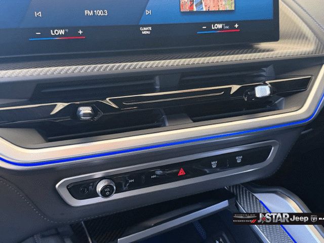 Used 2023 BMW XM AWD/4WD image 23