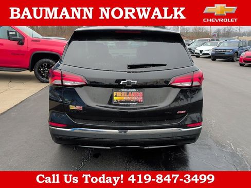 Used 2022 Chevrolet Equinox RS w/ RS Leather Package image 6