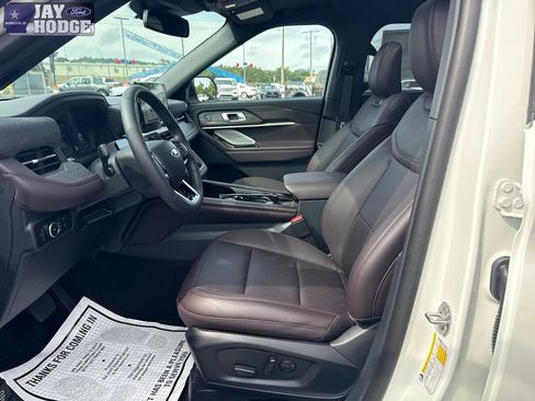 New 2026 Ford Explorer Platinum RWD image 21