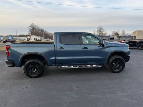Used 2024 Chevrolet Silverado 1500 ZR2 w/ Technology Package image 29
