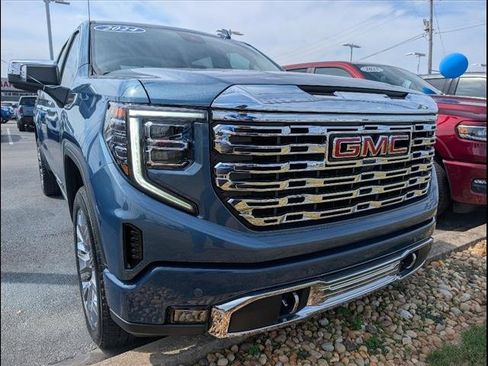 Used 2024 GMC Sierra 1500 Denali w/ Denali Reserve Package image 24