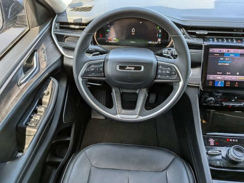 Used 2022 Jeep Grand Cherokee Limited 4xe AWD/4WD image 15