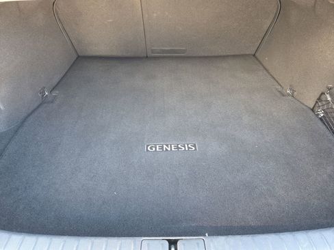 Used 2023 Genesis G70 2.0T w/ Sport Prestige Package image 36