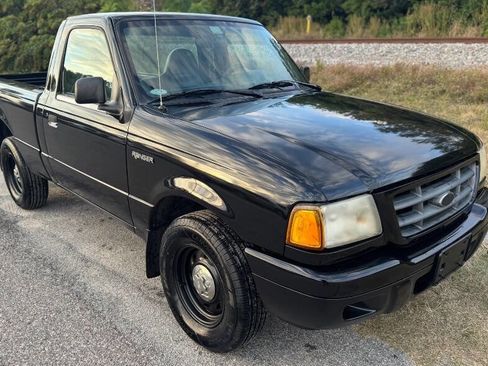 Used 2001 Ford Ranger XL image 2