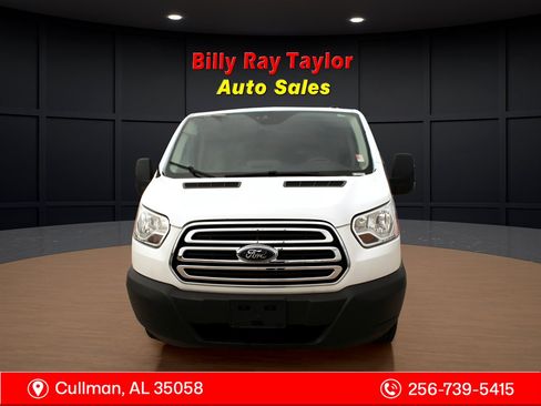 Used 2019 Ford Transit 150 XLT image 4