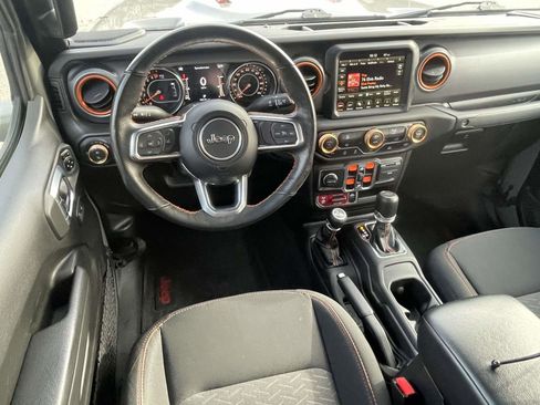 Used 2023 Jeep Gladiator Mojave image 18