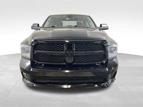 Used 2014 RAM 1500 Express w/ Black Ram 1500 Express Group AWD/4WD image 8