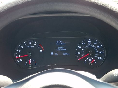 Used 2020 Kia Soul LX FWD image 21