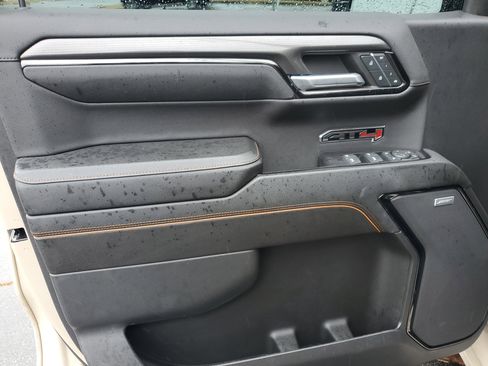 Used 2023 GMC Sierra 1500 AT4 image 19