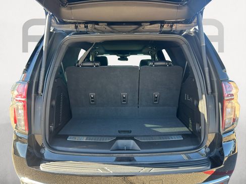 Used 2023 Chevrolet Tahoe Premier image 12