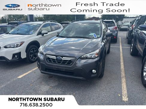 Used 2021 Subaru Crosstrek 2.0i Premium image 1