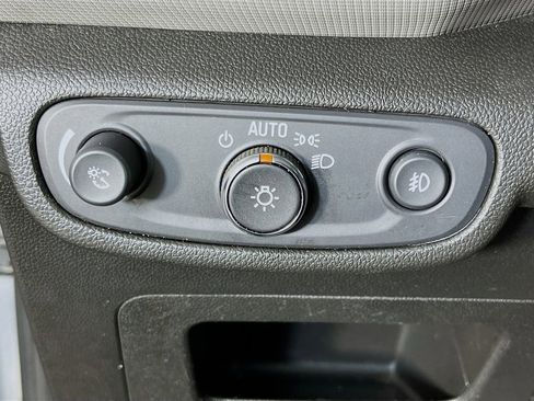 Used 2022 Chevrolet TrailBlazer LT image 13