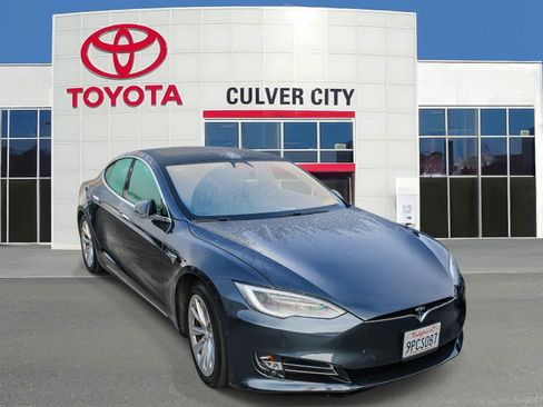 Used 2018 Tesla Model S 75D image 1