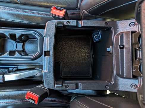 Used 2020 Jeep Wrangler Unlimited Rubicon image 30