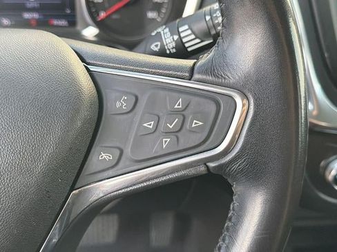 Used 2019 Chevrolet Equinox LT FWD image 26