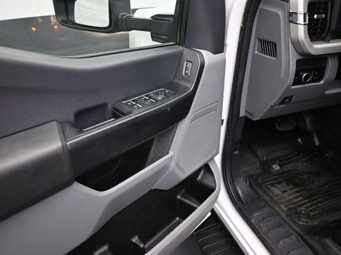 Used 2025 Ford F350 XL AWD/4WD image 17