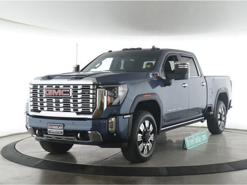 Used 2025 GMC Sierra 2500 Denali w/ Denali Reserve Package AWD/4WD image 10