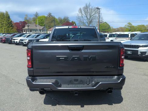 Used 2025 RAM 1500 Big Horn AWD/4WD image 5