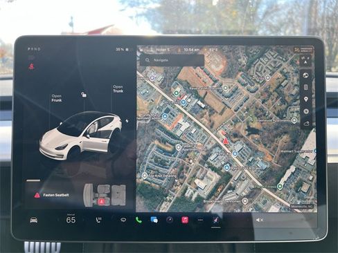 Used 2023 Tesla Model 3 Performance image 16