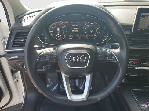 Used 2020 Audi Q5 e Premium w/ Convenience Package AWD/4WD image 28