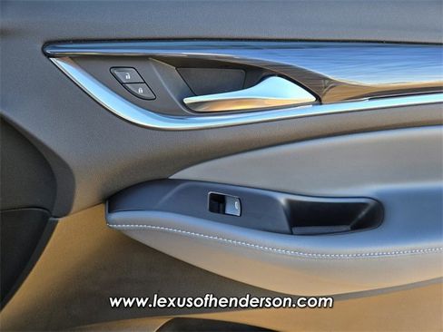 Used 2020 Buick Enclave Premium w/ Sun and Sites Package image 20