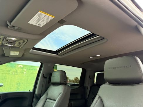 Used 2019 GMC Sierra 1500 Denali w/ Denali Ultimate Package image 19