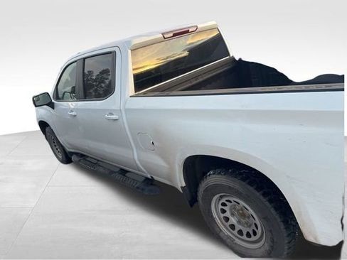 Used 2020 Chevrolet Silverado 1500 LT image 14