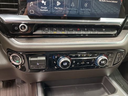 New 2026 GMC Sierra 1500 SLT w/ SLT Premium Plus Package AWD/4WD image 15