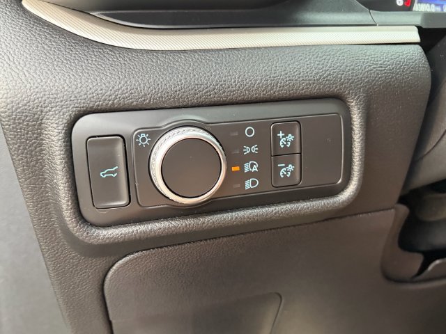 Used 2020 Ford Explorer XLT RWD image 31