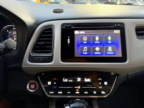 Used 2018 Honda HR-V EX-L image 31