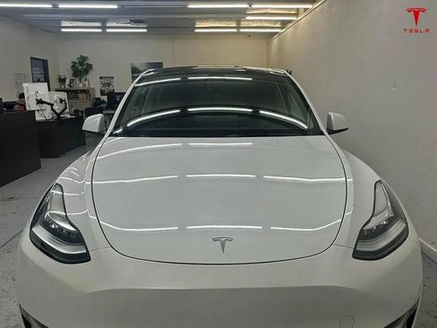 Used 2023 Tesla Model Y Long Range image 2