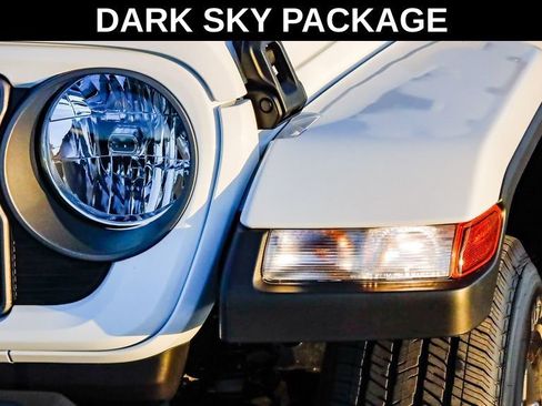 New 2025 Jeep Gladiator Sport image 5